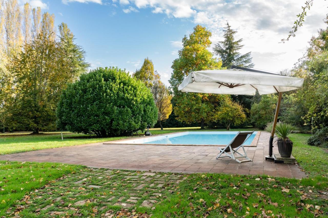 Casa Dorina Villa ปาโดวา ภายนอก รูปภาพ